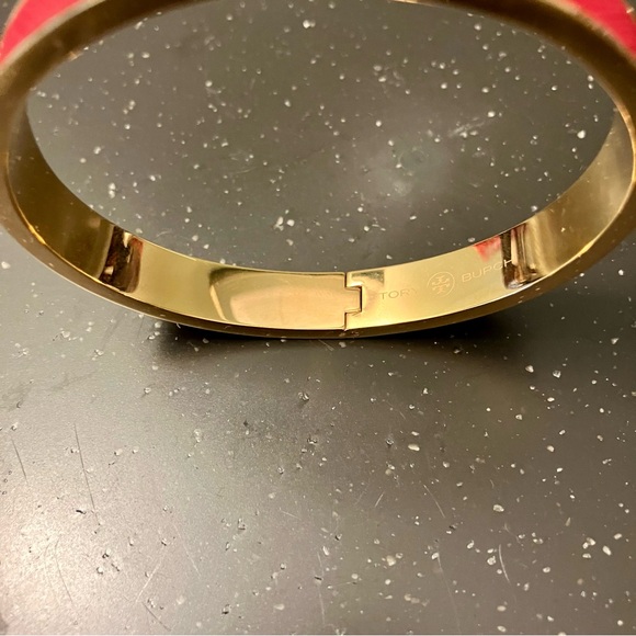 Tory Burch- Red Leather Inlay Gold 1/2” Hinge Bracelet. Like new condition. - Picture 3 of 12